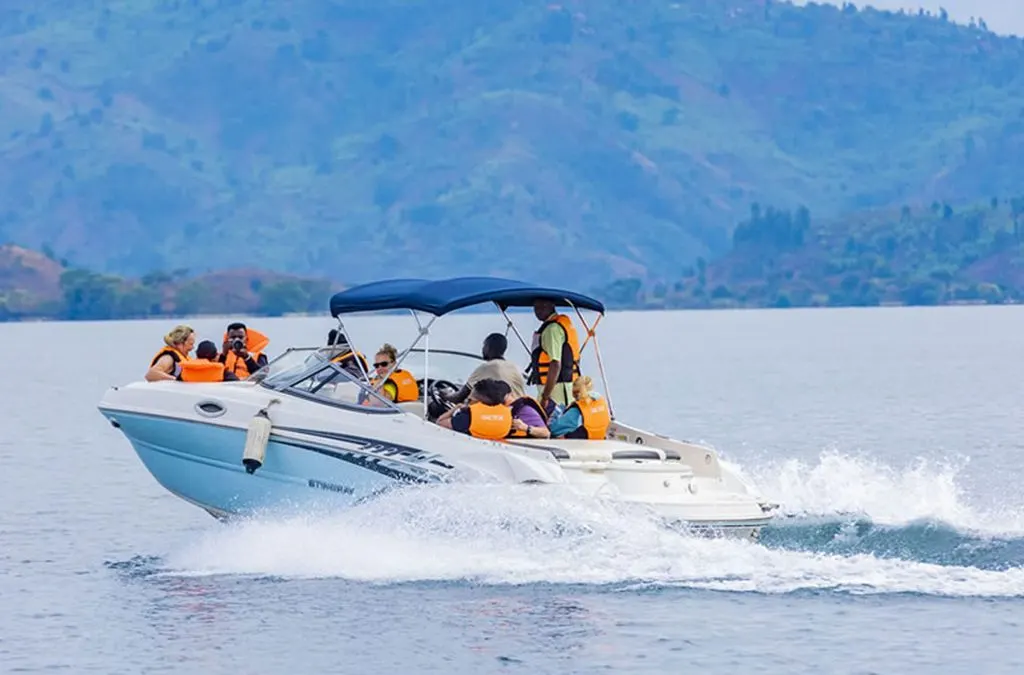 9-day Tiwi Beach mokoro safari focus across Kenya Guided time in Nairobi National Park
